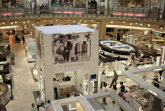 How To Make A Memorable Impression At Your Beauty Stall