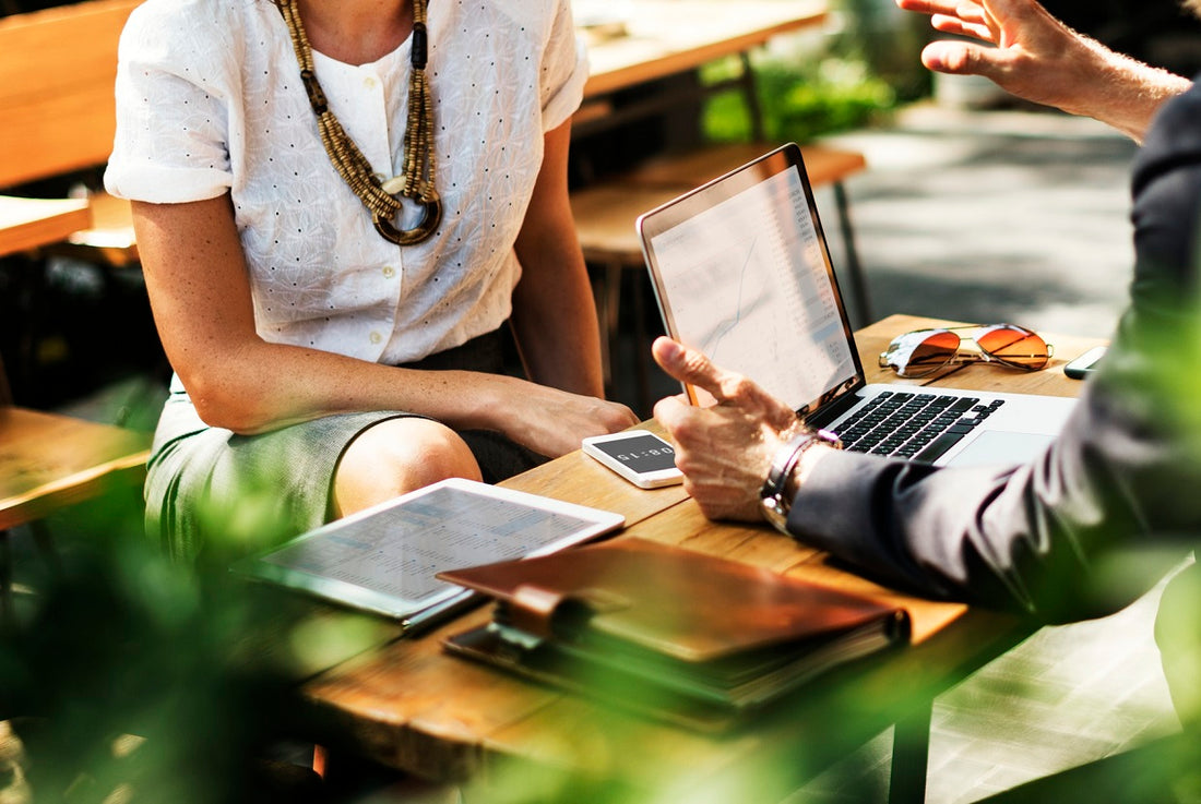 Doubling Up: The Best La Beeby Outfits For A Business Meeting