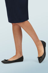 Black Leather Cushioned Salon Shoe