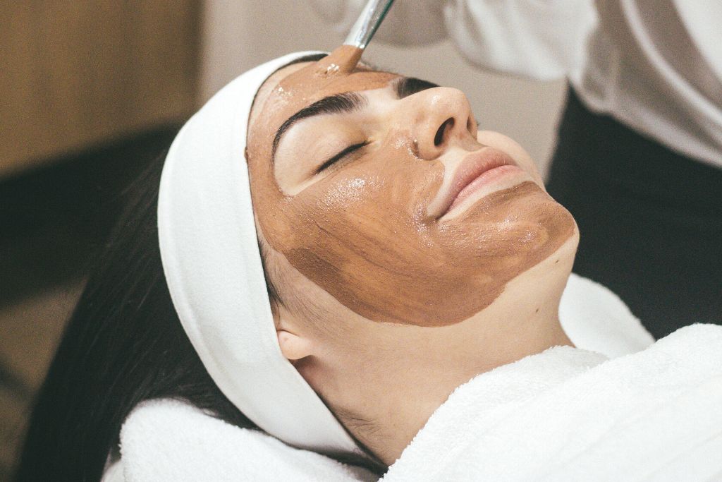 Facial Aftercare 101 for your Clientele